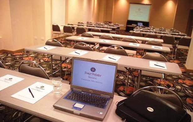 Four Points By Sheraton Galerias Monterrey Üzleti fotó Meeting room